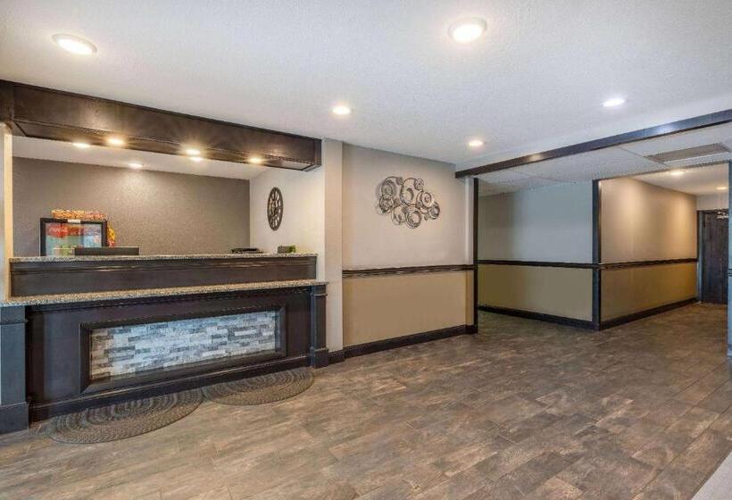 فندق Travelodge By Wyndham Brooklyn Center