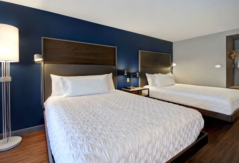 בית מלון כפרי Tru By Hilton Concord