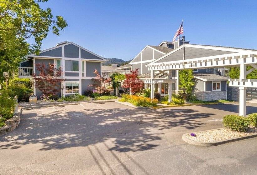 Upvalley Inn & Hot Springs, Ascend Hotel Collection