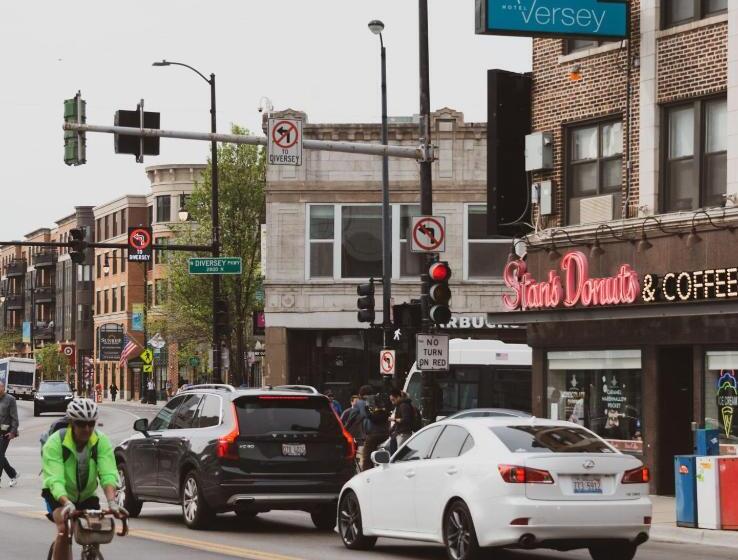 هتل Versey Chicago Lincoln Park