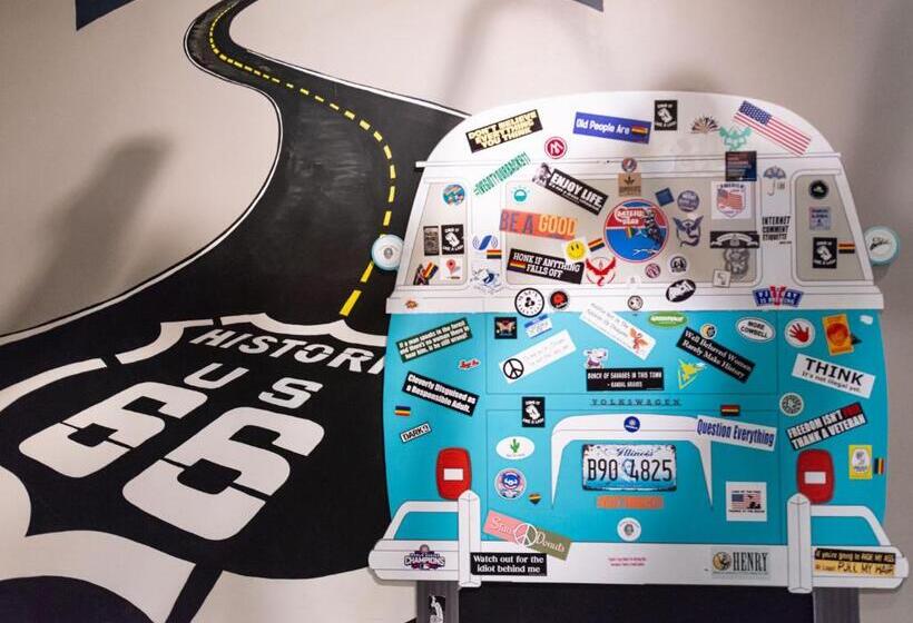 هتل Versey Chicago Lincoln Park