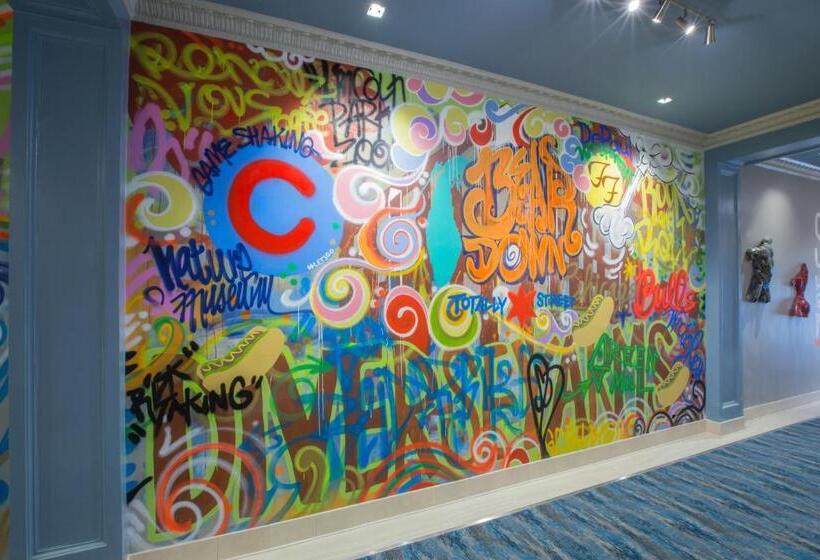 هتل Versey Chicago Lincoln Park