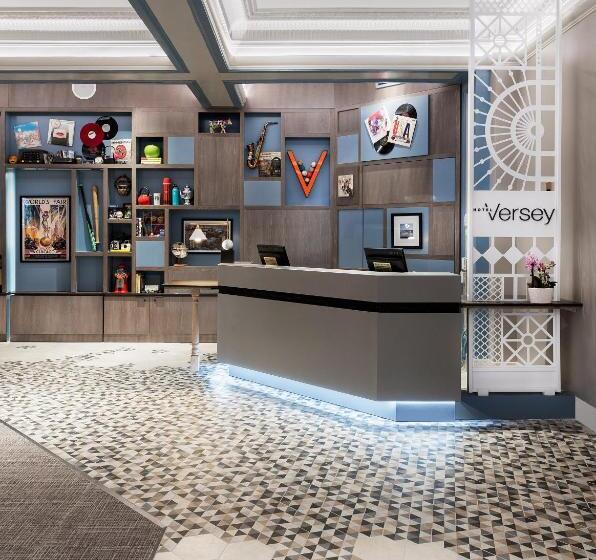 هتل Versey Chicago Lincoln Park