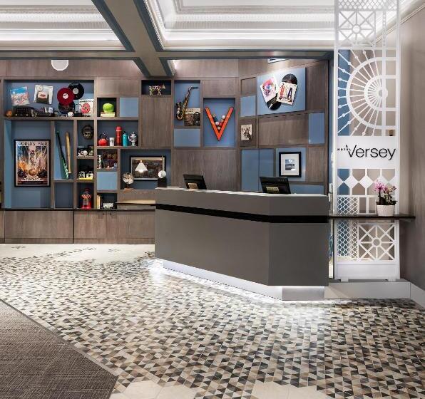 هتل Versey Chicago Lincoln Park