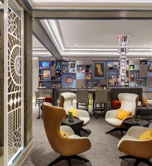 هتل Versey Chicago Lincoln Park