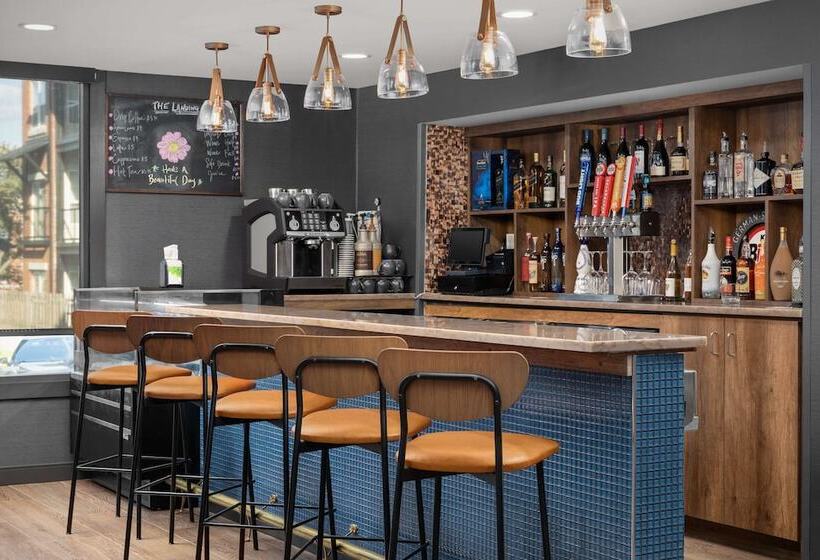 فندق Westport Kansas City, Tapestry Collection By Hilton