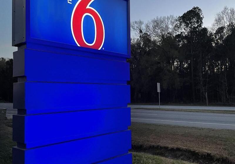 Motel 6 Pooler, Ga   Savannah Airport