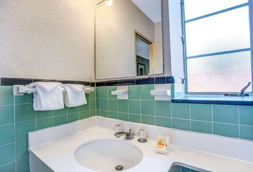 مُتل Days Inn By Wyndham Arlington/washington Dc