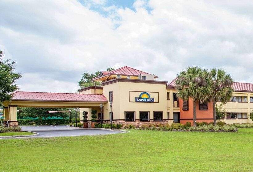 فندق على الطريق Days Inn By Wyndham Brooksville