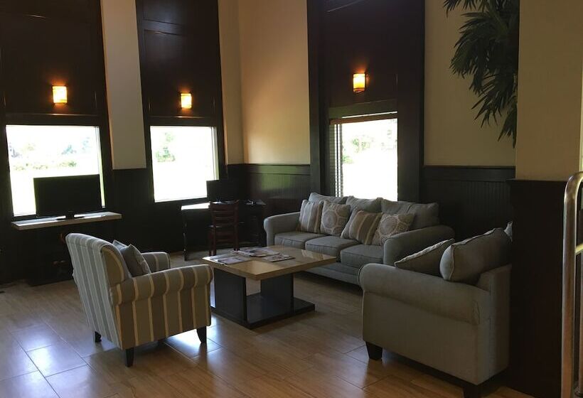 فندق على الطريق Days Inn By Wyndham Brooksville