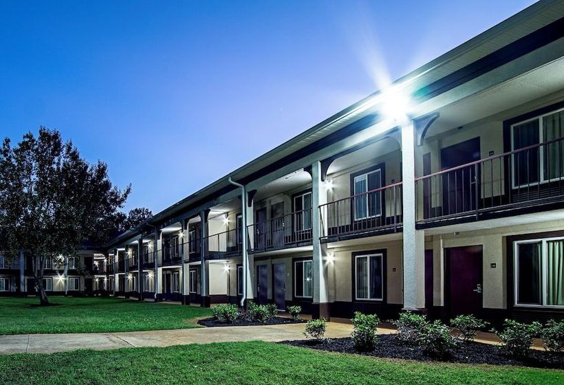 فندق على الطريق Red Roof Inn & Suites Greenwood, Sc