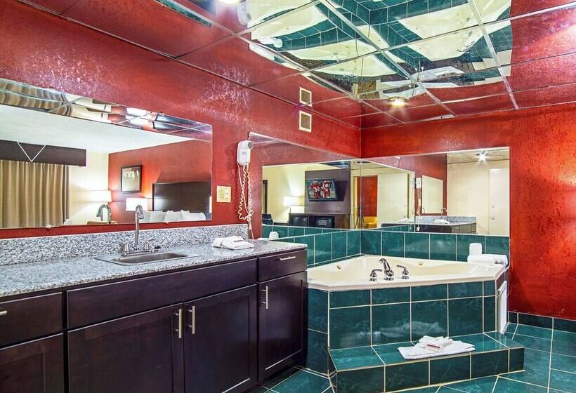 فندق على الطريق Red Roof Inn & Suites Greenwood, Sc