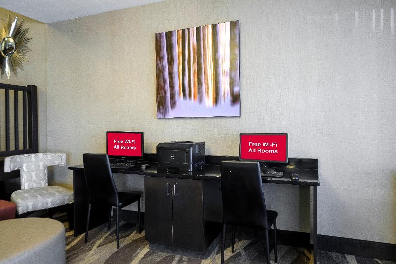 汽车旅馆  Red Roof Inn & Suites Newburgh   Stewart Airport West Point