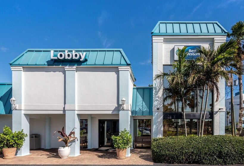 منتجع Best Western Cocoa Beach Hotel & Suites