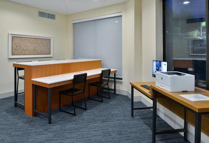 منتجع Holiday Inn Express Blowing Rock South, An Ihg