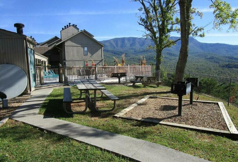 Deer Ridge Mountain Resort