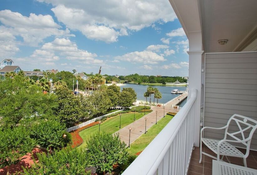 Disney S Yacht Club Resort