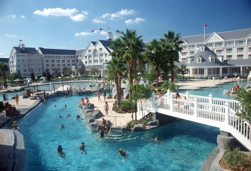 Disney S Yacht Club Resort
