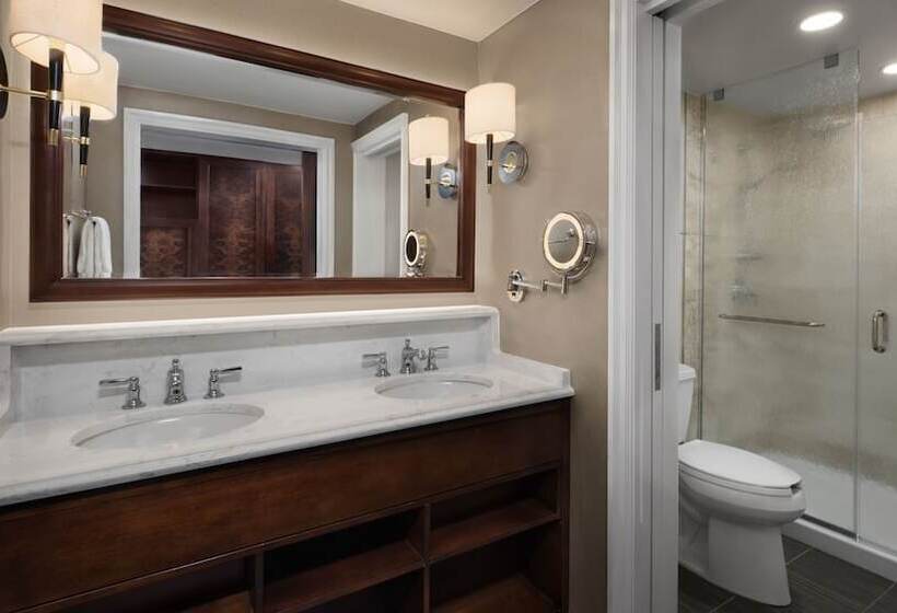 Disney S Yacht Club Resort