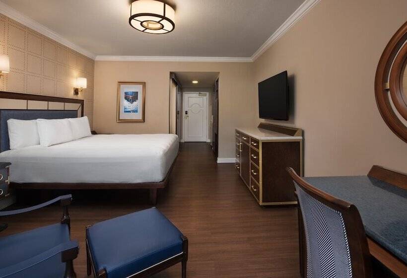 Disney S Yacht Club Resort