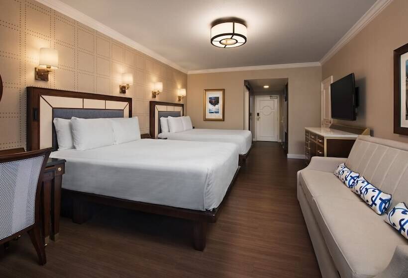 Disney S Yacht Club Resort