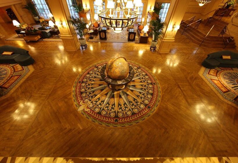 Disney S Yacht Club Resort