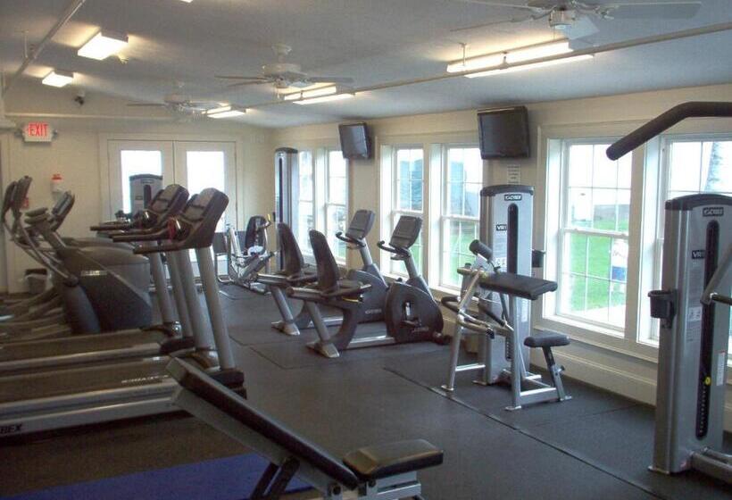 Eastern Slope Inn Resort