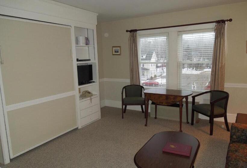 Eastern Slope Inn Resort