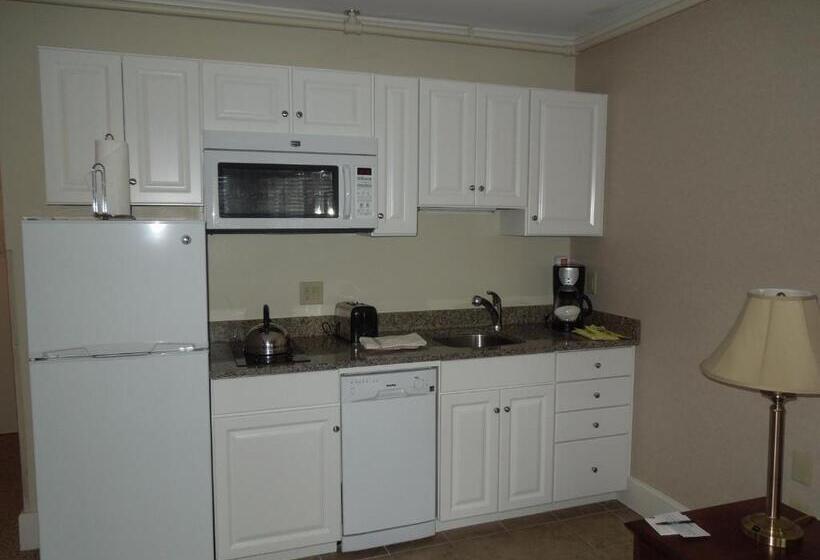 Eastern Slope Inn Resort