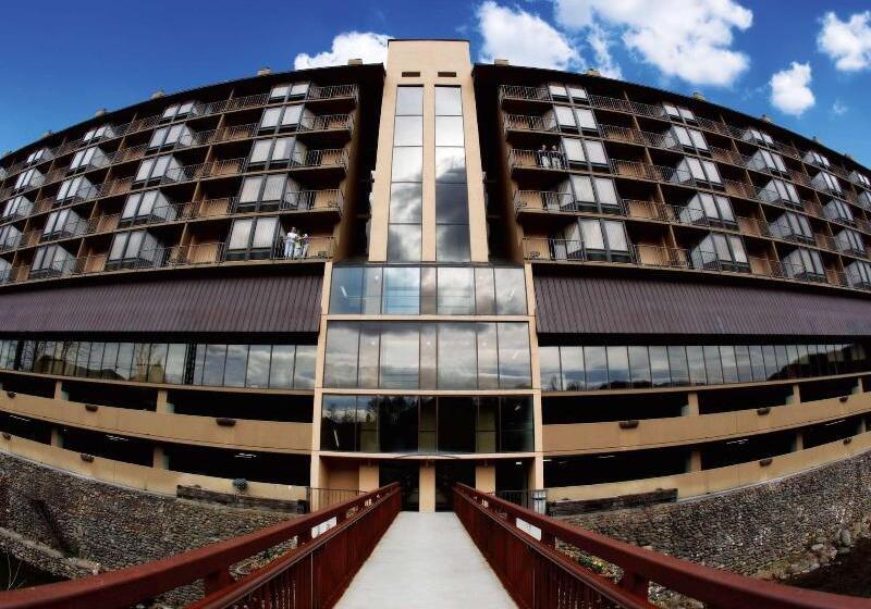 Edgewater Hotel And Conference Center