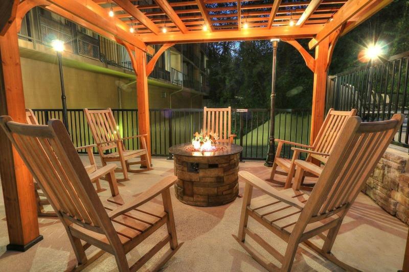 Edgewater Hotel And Conference Center