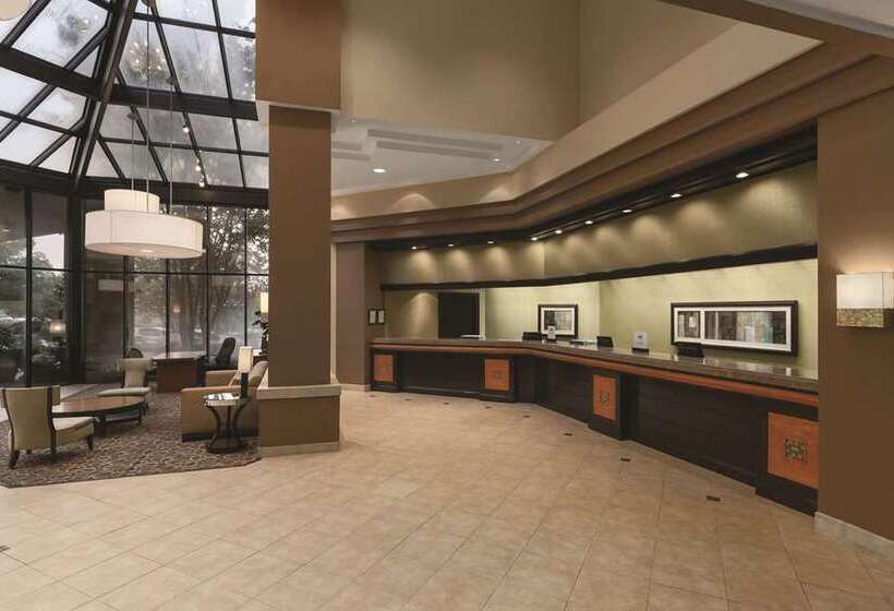 Embassy Suites Hotel Birmingham