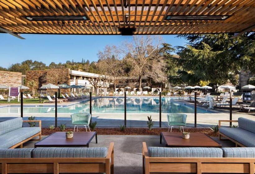 Flamingo Resort & Spa