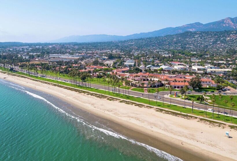 Hilton Santa Barbara Beachfront Resort