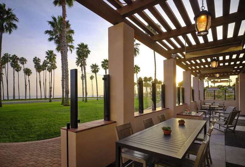 Hilton Santa Barbara Beachfront Resort
