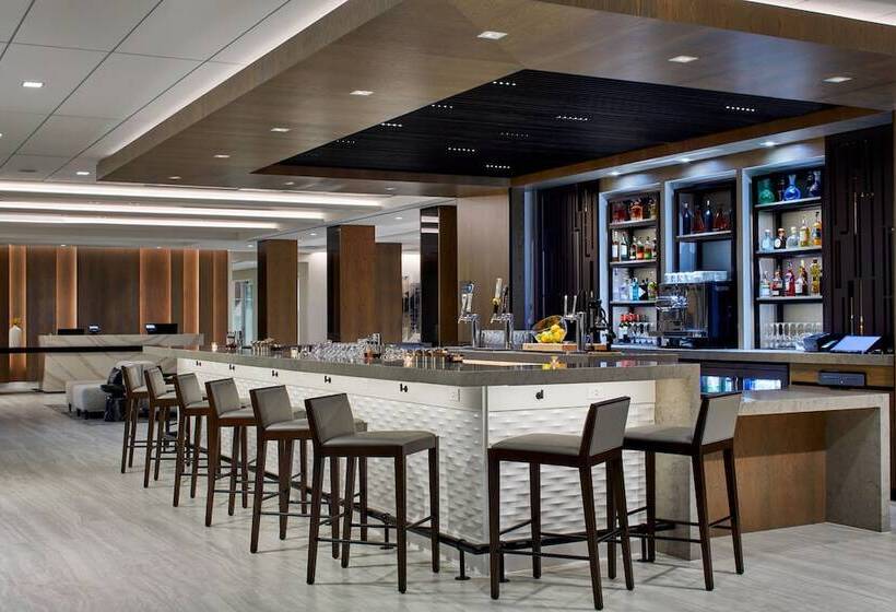 Ac Hotel By Marriott Orlando Lake Buena Vista