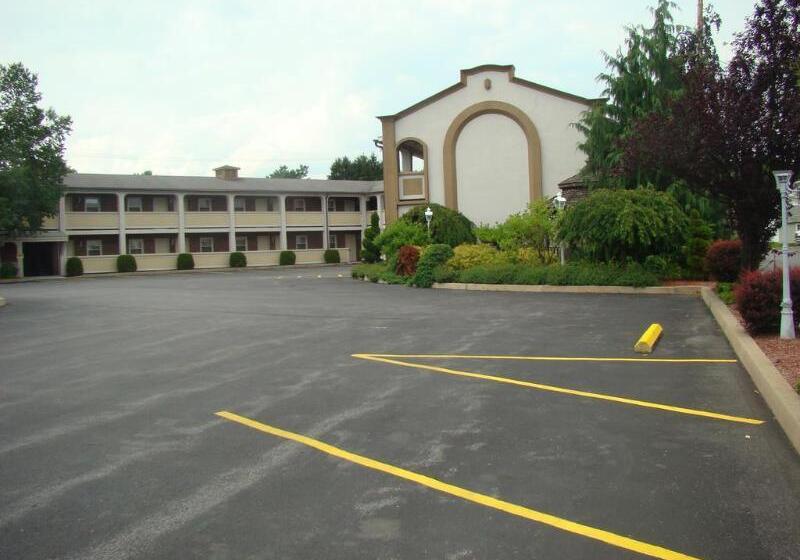 Aderi Hotel Near Bucknell University