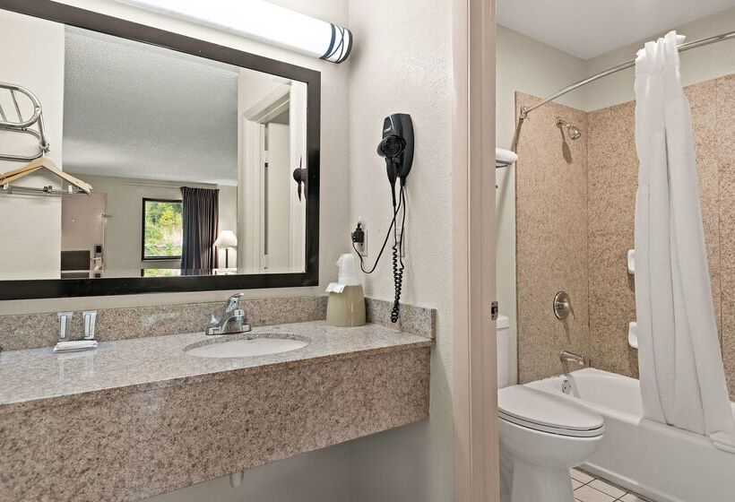 فندق Americas Best Value Inn Laurel