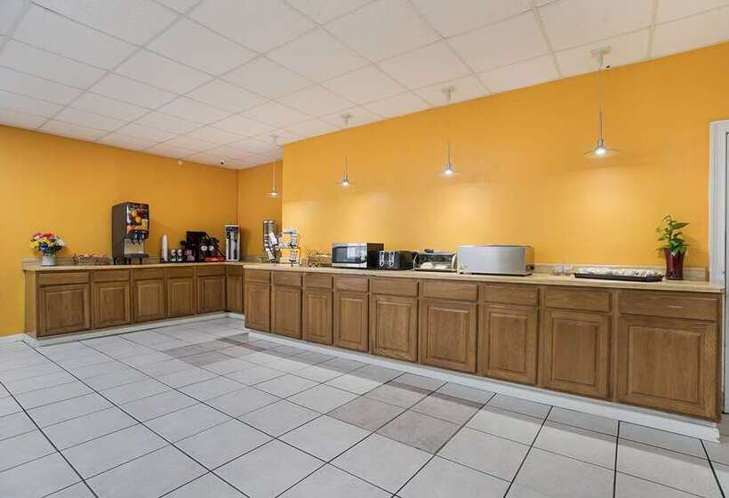 فندق Americas Best Value Inn Tulsa I 44