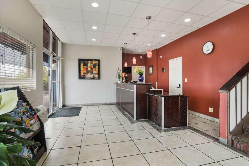 فندق Americas Best Value Inn Tulsa I 44