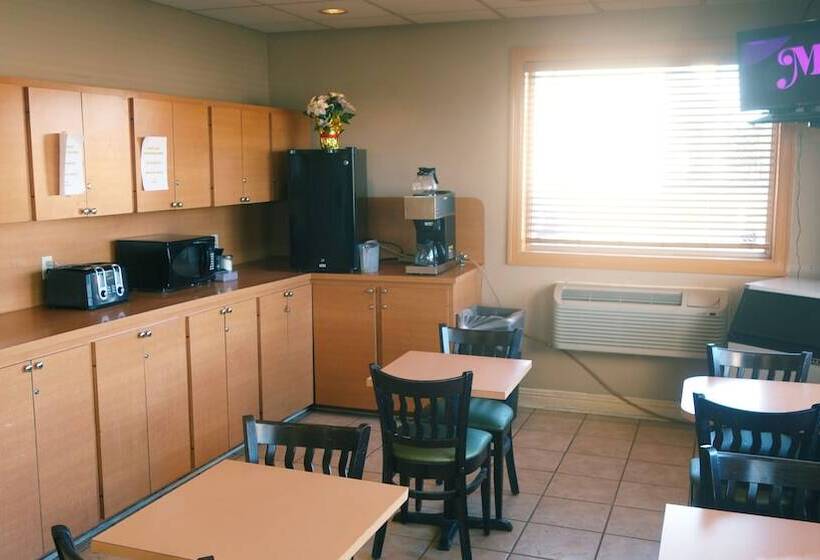 酒店 Baton Rouge West Inn