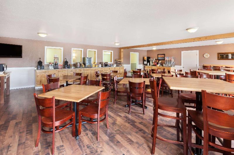 فندق Baymont By Wyndham Manistee