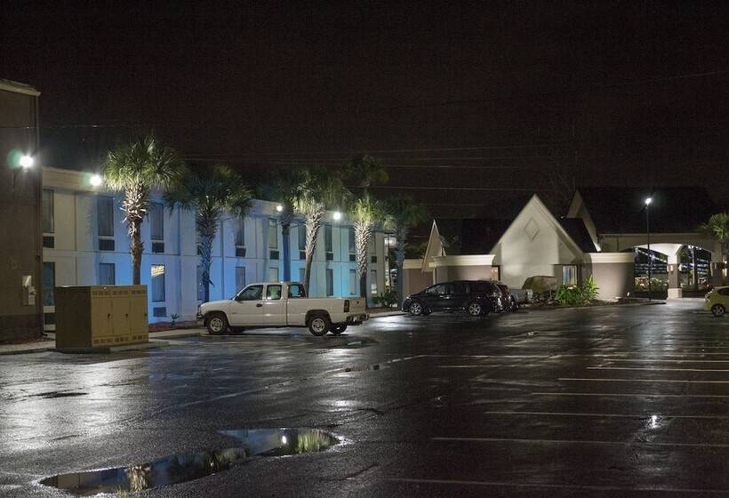 فندق Baymont By Wyndham Pensacola