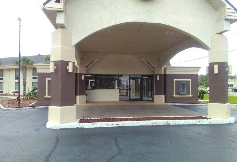 فندق Baymont By Wyndham Pensacola