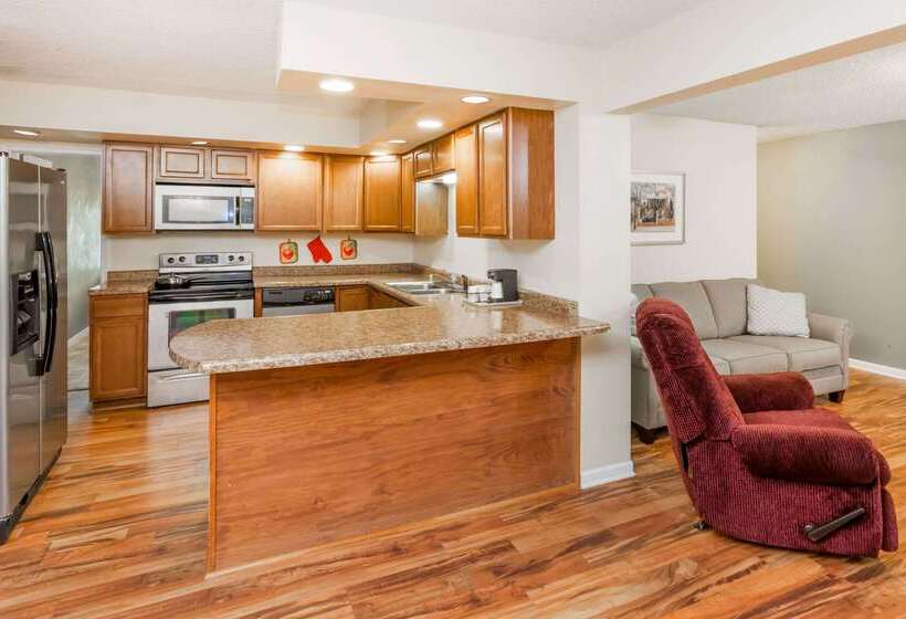 فندق Baymont By Wyndham Peoria