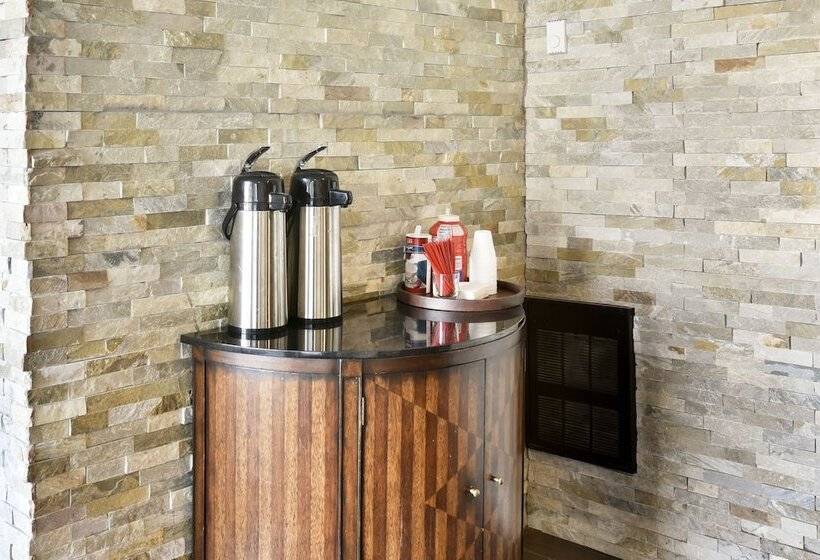 בית מלון כפרי Baymont Inn And Suites By Wyndham Columbus / Near Osu