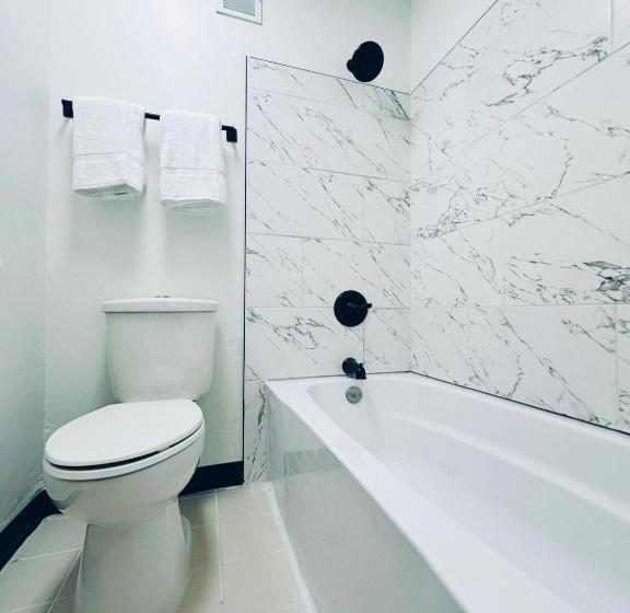 בית מלון כפרי Baymont Inn And Suites By Wyndham Columbus / Near Osu