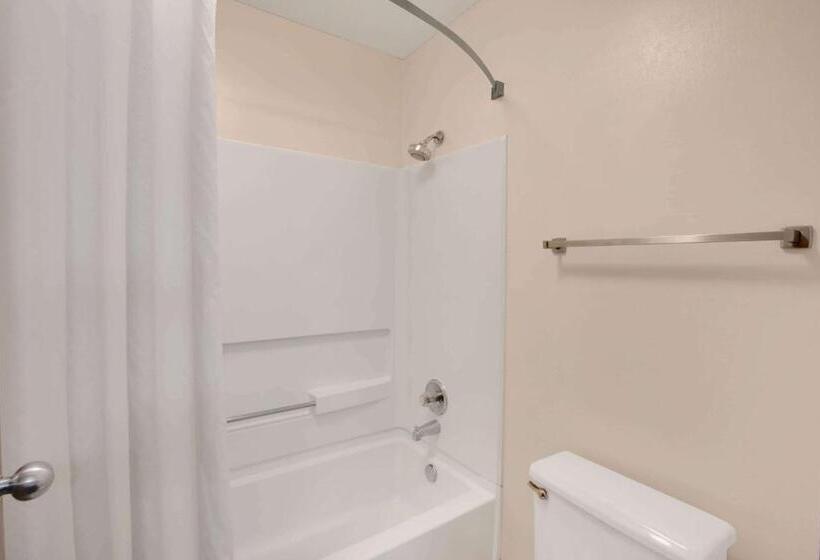 فندق Baymont Inn & Suites Richmond