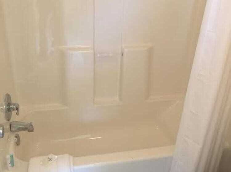 酒店 Belmont Inn And Suites