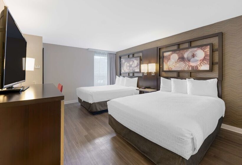 Отель Best Western Plus Austin Central